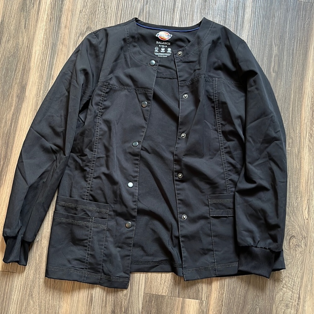 Scrub Jacket